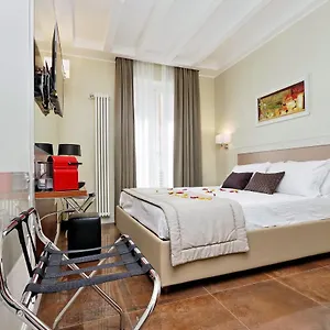 Piazza Venezia Grand Bed & Breakfast